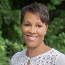 Nika Williams, Jennifer Basch