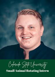 🟢⚪️The Reveal⚪️🟢 People Change, Dreams Evolve For as long as I can  remember my dream was to become a veterinarian. That dream slowly evolved  and became not only a veterinarian but an