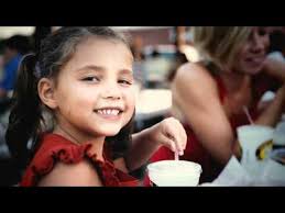 Drew Holcomb & The Neighbors