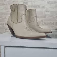 Bota Cano Curto Country Look Dos Rodeios e Festas Sertanejas Nova! | Bota  Feminina 35 Nunca Usado 98264480 | enjoei