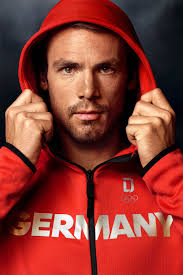 Sehen sie sich unsere kollektion von schuhen, taschen und accessoires an. Adidas Statt Bogner So Sieht Das Deutsche Olympia Outfit 2018 Aus Prime Skiing