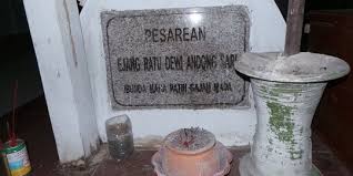 Berbalik kepada pencerita tentang asal usul bagaimana batu gajah mendapat namanya. Menelisik Asal Usul Gajah Mada Patih Majapahit Dari Lamongan Merdeka Com