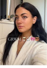 Leia Shelton's Instagram, Twitter & Facebook