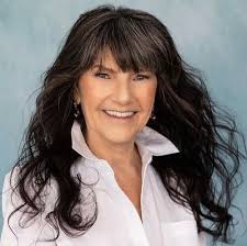 Amazon.com: Sheila McPhee: books, biography, latest update