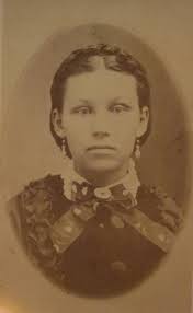 What stores were at 147 S Main in Maquoketa in the 60's and 70's?