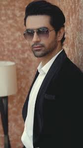 Stephen Wilhite, the mastermind who invented the widely used GIFs, passed  away at the age of 74 due to COVID-19❗ Wilhite invented the Graphics  Interchange Format (GIF), which he pronounced 'JIFs,' on