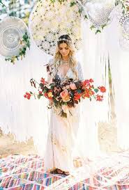 30 Chic Bohemian Wedding Theme Ideas Wedding Forward Bohemian Wedding Theme Boho Chic Wedding Wedding Dresses With Flowers