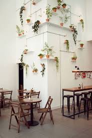 Coffeehouse In Amsterdam Decoracion De Unas Plantas De Interior Decoracion Vintage