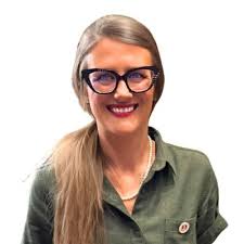 10 Recycling and Waste Reduction Experts You Should Follow