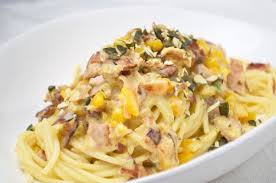 Pasta Mit Speck Kurbis Sauce Rezept Rezept Rezepte Kurbissauce Saucen Rezepte