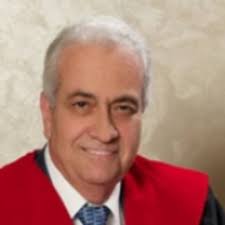 Which style of leadership describes your approach; autocratic or  democratic?