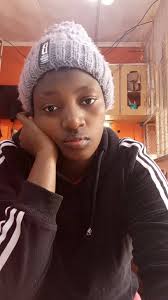 mundu wina wiira mwega ndajitire maa uyu wa salon ndurangenia, wiki 2  nishiathira na 1000 ti njihuru Mani tuririaga. ku na shiana shiakwa