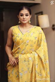Priyamani is an indian actress and former model who primarily works in malayalam, telugu priyamani in the family man. Priyamani Photos Priyamani Pics Photo Gallery Hot Sexy Priyamani Photos Photos Photo Collection Of Priyamani