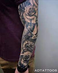 Japanese Tattoos Are Easily Recognized Since They Are Large And Distinctive The Half Sleeve Tattoos For Guys Cool Half Sleeve Tattoos Tattoo Sleeve Designs