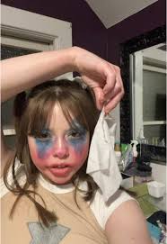 the blue is still in my eyebrows a little bit 😭