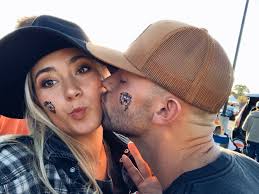 Ridge Stephens and Sydney Johnson's Wedding Website