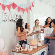 Si de inicio prefieres los juegos que puedes imprimir, ya que implican elementos de más fácil acceso, menos son muchas las mujeres que ya han pasado por la celebración de un baby shower, por lo que han probado diferentes opciones de juegos y dinámicas. Juegos Para Baby Shower Ideas Super Originales Nino Y Nina