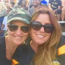 Cindy Dalton (@cfedwards_17)