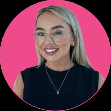 Two months into my dream of Dubai and a new job coming true, I just wanted  to share a reminder that life is what you make it.