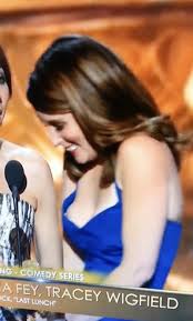 Tina Fey Topless, Tina Fey goes topless in SNL promo