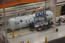 Diving chamber - Wikipedia