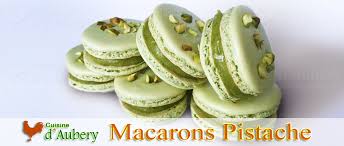 Les Macarons Pistache De Lenotre A Tomber Par Terre Recette Macaron Pistache Recette Macaron Macaron