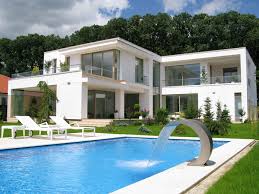 Snagov House White Look For A Stunning Contemporary House Romania Contemporary House Luxury Landscaping House