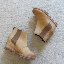 With a sleeker, more versatile upper crafted of rich waterproof leather, a soft synthetic lining, comfort footbed. Sorel Shoes Sorel Joan Of Arctic Wedge Ii Chelsea Boot 6 7 38 Poshmark