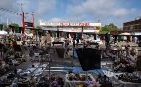 Meanwhile, tuesday, the george floyd memorial foundation planned a celebration of life at commons park in downtown minneapolis with activities for families, performances and guest speakers. Minneapolis Removes Memorials And Barricades From George Floyd Square The New York Times