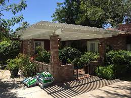 Lattice Patio Cover Provides Filtered Sunlight Patio Shade Structures Lattice Patio Patio Trellis