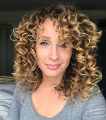 The Kirsty Files: Transformation Tuesday. My Top 3 Tips For Hair Growth.