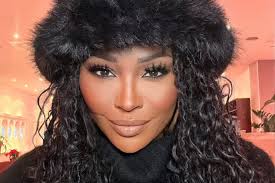 Cynthia Bailey Debuts Blonde Bob