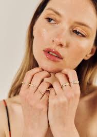 White diamonds ring in Paris