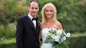 Was das liebe fr dich? 20 Der Besten Ideen Fur Hochzeit Auf Den Ersten Blick Aaron Beste Wohnkultur Bastelideen Coloring Und Frisur Inspiration Hochzeit Auf Den Ersten Blick Video Hochzeit Hochzeit