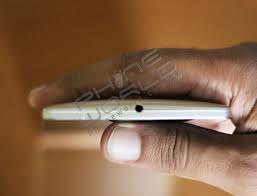 QMobile Noir E8 Review - PhoneWorld
