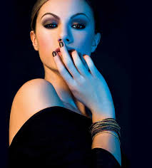 vicEnzAoro Jewels & Luxury Magazine