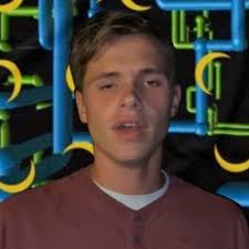 Christian Howard (@chrishoward119)