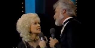 Dolly Parton, Kenny Rogers Take 'Islands in the Stream' to Top