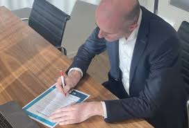 Gemeente Hollands Kroon tekent Direct Duidelijk Deal