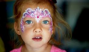 4 angesagte looks zum nachmachen. Karneval Schminken Tipps Fur Gross Klein