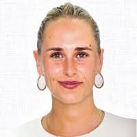 5 "Iona Mann" profiles