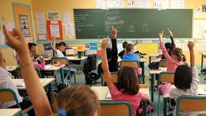 Pour commander la caisse à outils complète, veuillez télécharger, imprimer, signer et joindre ce document au dossier de rentrée scolaire. Rentree Scolaire 2019 Instruction Obligatoire A Trois Ans Reforme Du Lycee Ce Qui Va Changer Ladepeche Fr
