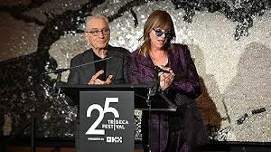 Tribeca Kicks Off With Earth, Wind & Fire Documentary and Robert De Niro Dissing Trump as ‘Immoral, Cruel and Corrupt’