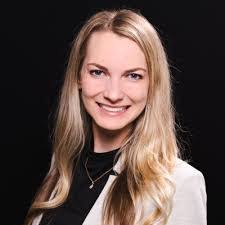 Angela Presnell's Instagram, Twitter & Facebook