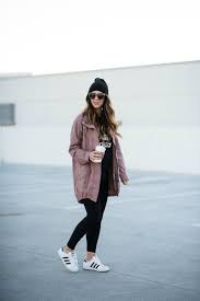 We haven't stopped innovating since. Black Nike Shoes Outfit Women Outfits To Wear With Sneakers Casual Wear Fashion Sneakers Nike Free