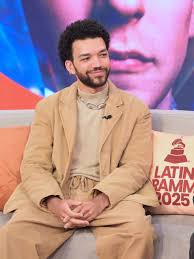 Justice Smith Perfectly Explains Why Straight People Cant Call Him Gay |  Them