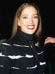 Já procurei fotos desse evento mas nunca encontrei. 😐 Alguém sabe de onde  é? 🤔 #AdelaNoriega #mexico #actriz