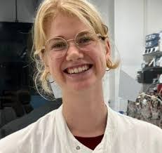 Rebecca Rendell's Instagram, Twitter & Facebook