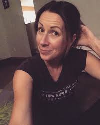 Just 4 sleeps to go...... How many of you have done this ⬇️ I have  unfortunately done this afew times 🙈 Thank god this year ive done this  package, i will most