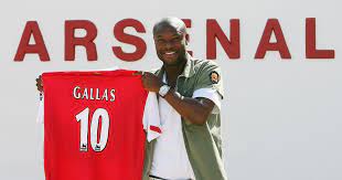 Former arsenal captain william gallas has aimed a brutal dig at his old club, saying he's already gallas also had a spell at chelsea before that, and it's clear from his recent instagram post that he's. William Gallas Tries To Claim It Was Good For Arsenal That He Took The No 10 Shirt From Dennis Bergkamp Mirror Online
